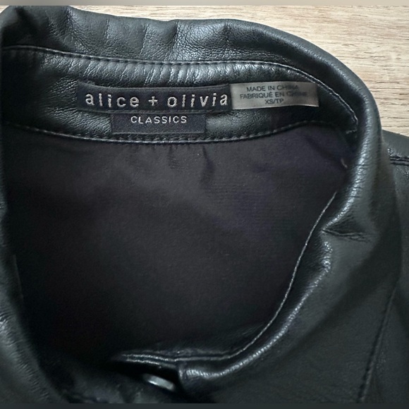 alice + olivia edyth vegan leather top | collared cropped button down | size XS - Picture 9 of 13